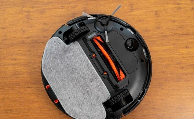 Робот-пылесос с влажной уборкой Xiaomi Mi Robot Vacuum-Mop P (STYJ02YM) Black (SKV4109GL)